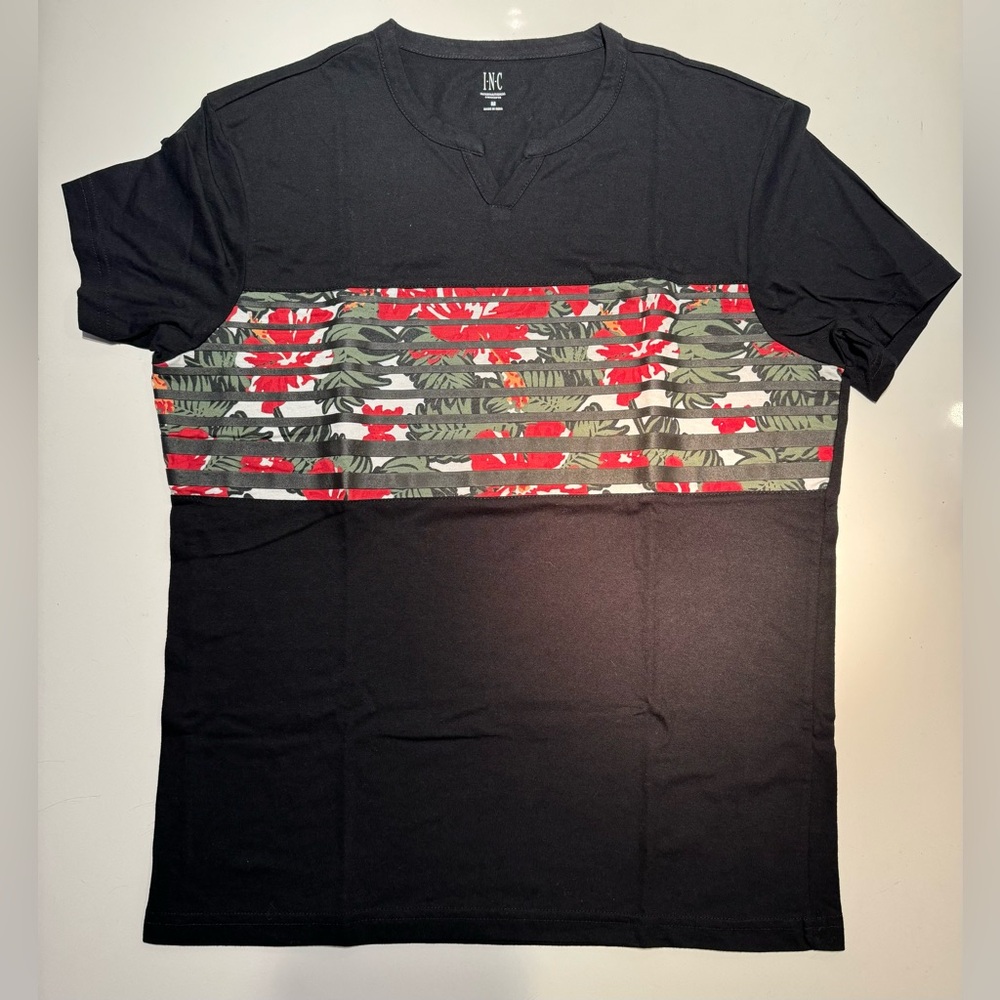 INC - V neck t-shirt size M